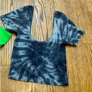 PacSun cropped tie dye shirt